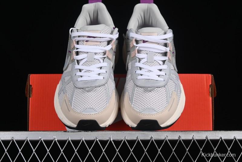 Nike Runtekk V2K Retro Low-Top Running Shoes with Cushlon Foam and Anti-Slip Design - HF4305-072