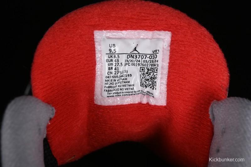 Nike Air Jordan 3 Retro Sneakers with Iconic Elephant Print and Visible Air Cushion - DN3707-010