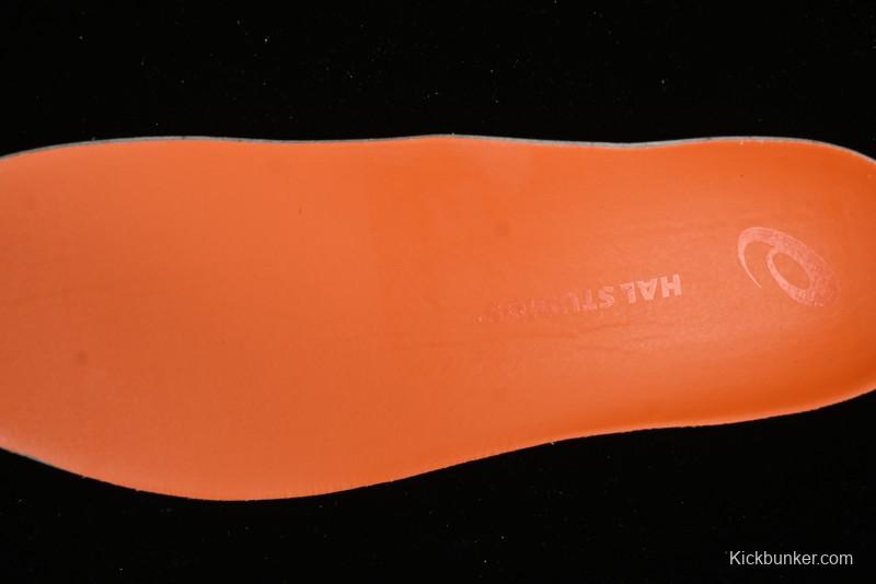 Asics Tiger GEL-1130 Low-Top Retro Running Shoes with GEL Cushioning and Durable Outsole - 1201A924-300