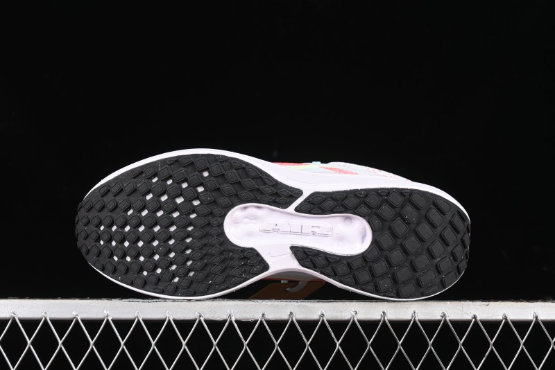 Nike Zoom Winflo 11 Running Shoes with Lunar-Inspired Mesh and Enhanced Cushioning - FJ9509-402