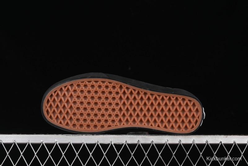 Vans Knu Skool High Street American Retro Canvas Skate Shoes in Black Red - VN0009BCRTU