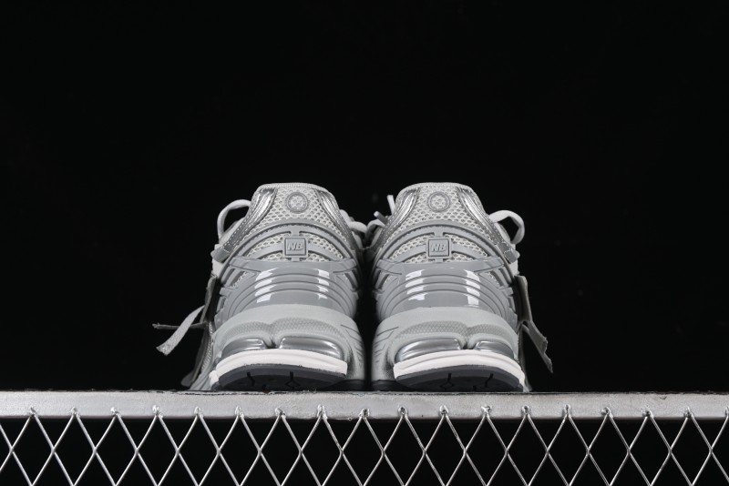 New Balance 1906 Series Retro Dad Style Casual Running Shoes with T-Beam Outsole - M1906AG