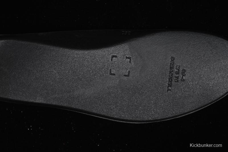 Nike Air Jordan 4 Retro Basketball Shoes with Mesh Design - FV7251-001