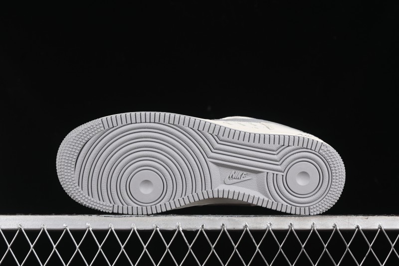 Nike Air Force 1 '07 Low Stussy Collaboration - Brushed Grey Low-Top Casual Sneakers - XZ3328-005