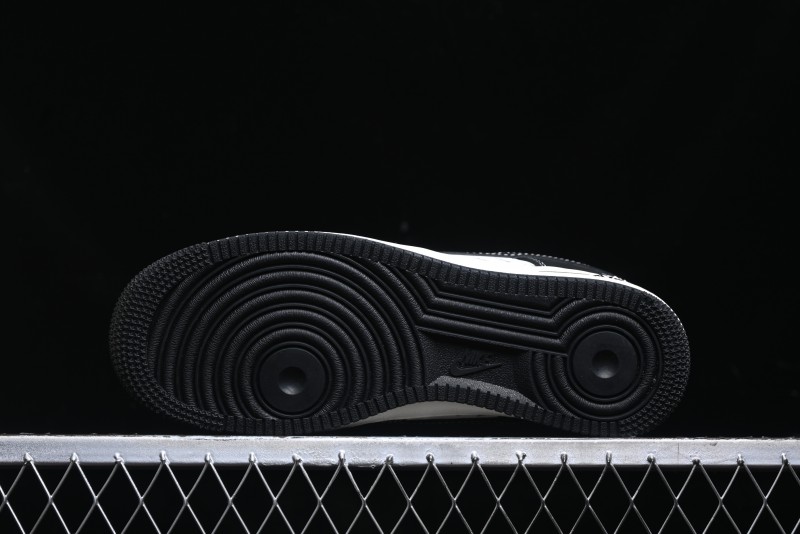 Nike Air Force 1 '07 Low Stussy Collaboration - Black White Mini Swoosh Low-Top Casual Sneakers - SJ6698-010