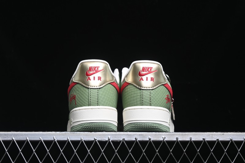 Nike Air Force 1 '07 Low Stussy Collaboration - Snake Green Low-Top Casual Sneakers - KK1988-028