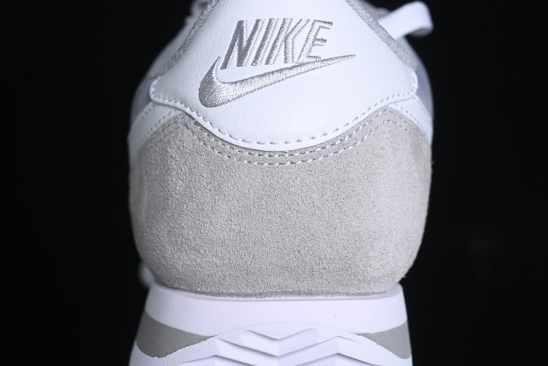 Nike Classic Cortez Leather Retro Running Shoes - HF0263-002