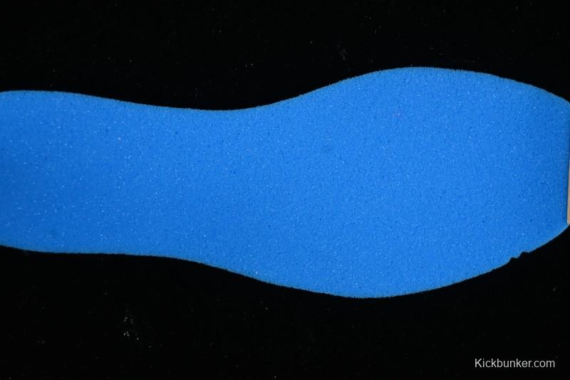 Nike Revolution 7 Wide Low-Top Running Shoes with Breathable Mesh and Durable Cushioning - FB2208-007