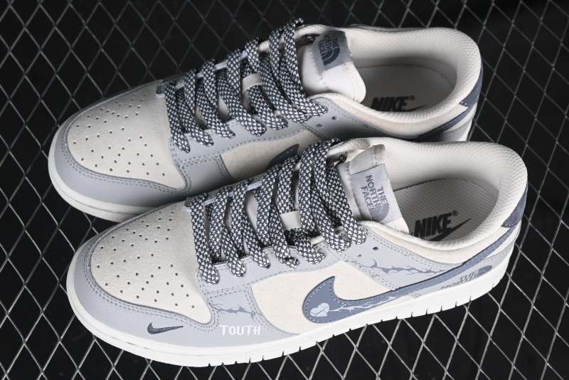 Nike SB Dunk Low The North Face Collaboration Anniversary Edition Customized Low-Top Casual Skate Shoes - DJ2024-105