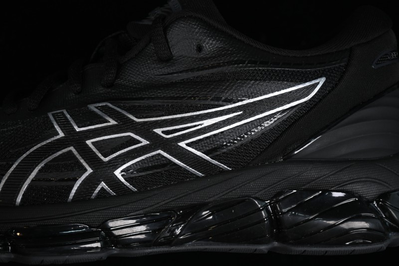 Asics Gel-Quantum 360 VIII Retro Breathable Casual Shoes with 360° GEL Cushioning for Men - 1203A305-001