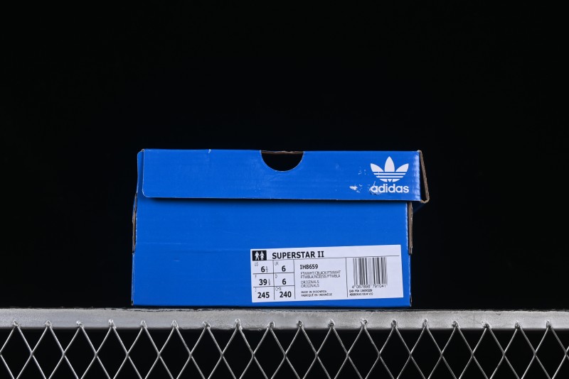 Adidas Superstar II IH8659 Casual Sneakers with Shell Toe Design