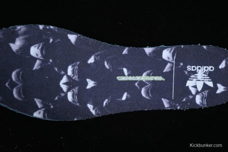 Adidas Originals Campus 00s Retro Casual Sneakers with Chunky Silhouette - IE8349