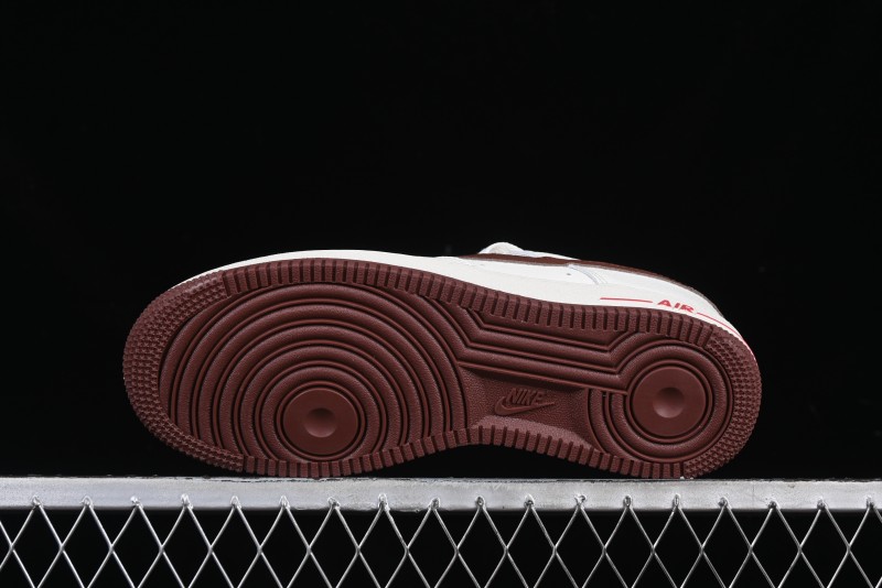 Nike Air Force 1 '07 Low Casual Sneakers with Full-Length Air Cushion - HQ7027-100