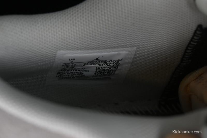 Nike Air Jordan 1 Low "Snkrs Day" Casual Sneakers with Grey Toe Design - FD0399-004