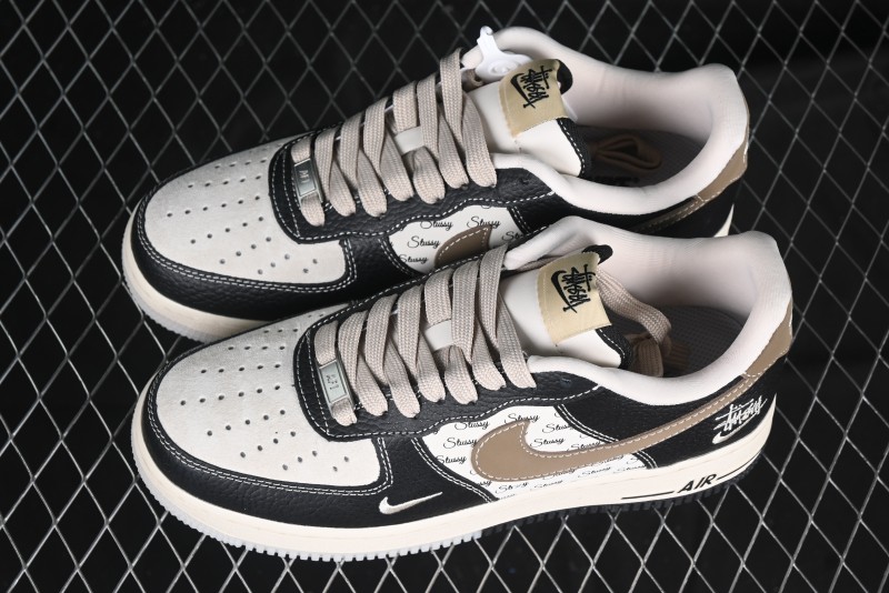 Nike Air Force 1 '07 Low Stussy Collaboration Black Leather & Gum Sole Low-Top Casual Sneakers - CH6336-519