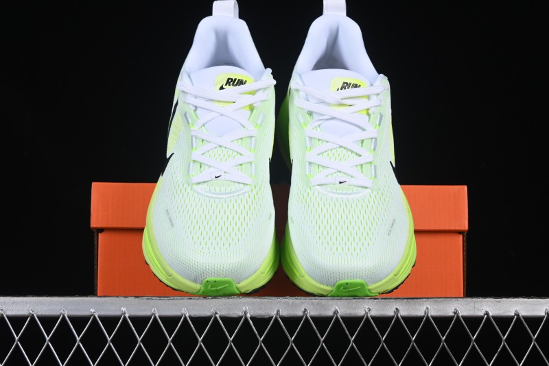 Nike Air Zoom Vomero 18 Moon Landing 18 Running Shoes with Built-in Zoom Air Cushion - HM6804-102