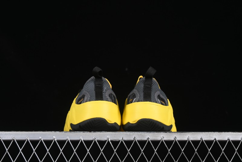 Keen Newport H2 Outdoor Sports Water Sandals with Drainage and Toe Protection - 1026686YELLOW