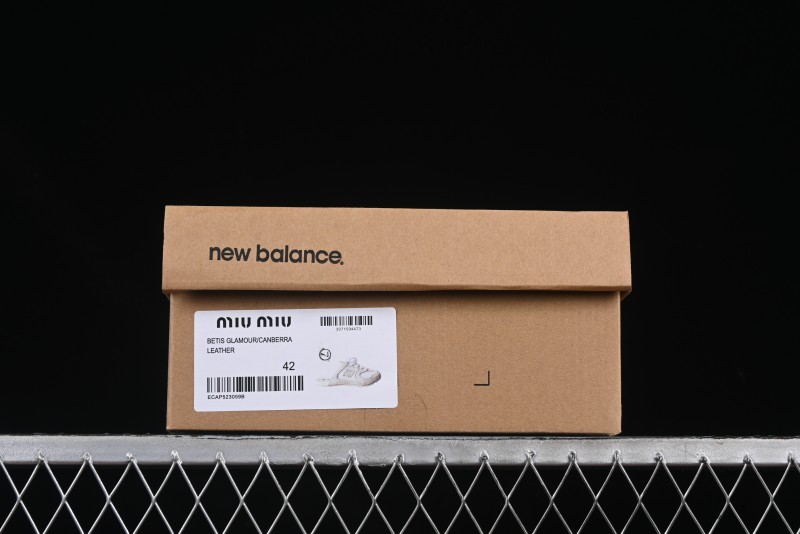 MiuMiu x New Balance 530 Series Low-Top Classic Retro Casual Slip-On - 530