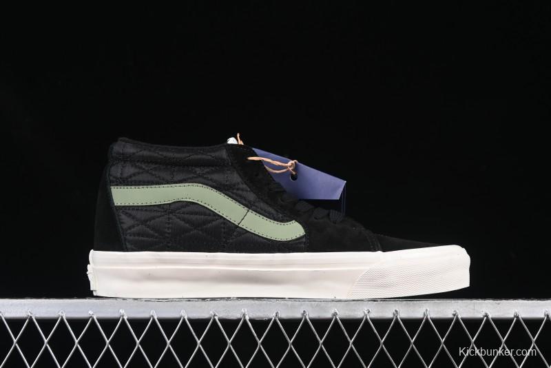 Vans Premium Sk8-Mid Retro Casual Mid-Top Skate Shoes with Checkerboard Design - VN000CQQBLK