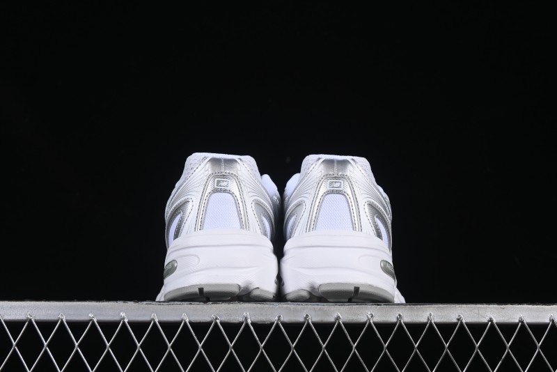 New Balance 740 Series Retro Dad Style Casual Running Shoes - U740WM2