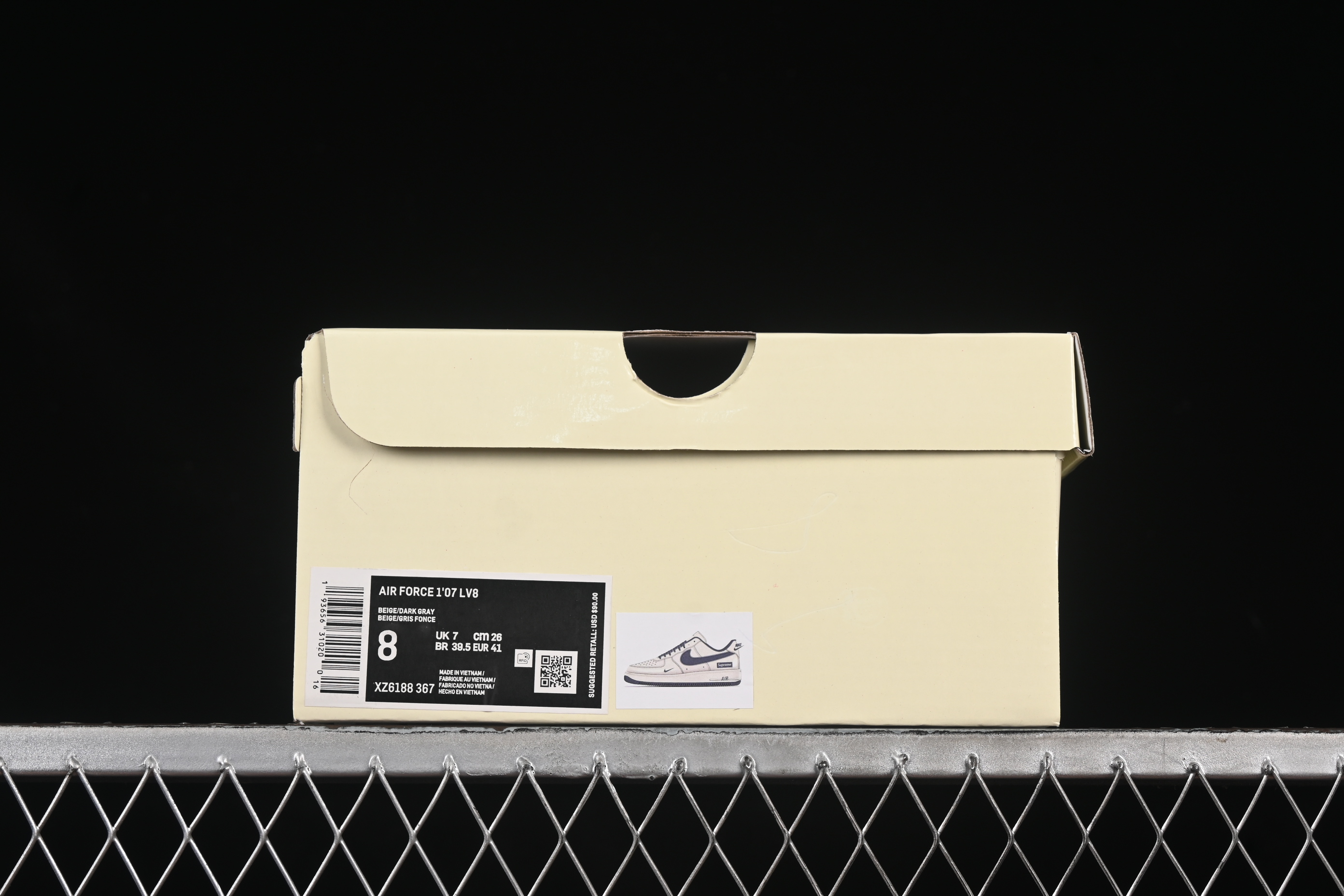 Nike Air Force 1 '07 Low Supreme Casual Sneakers with Full-Length Air Cushion - XZ6188-367