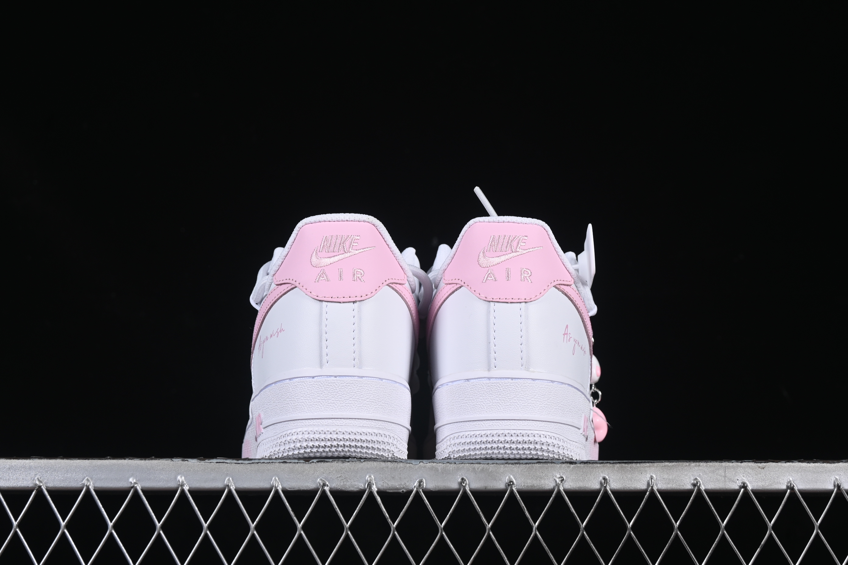 Nike Air Force 1'07 Low Casual Sneakers with Custom Leather & Full-Length Air Cushion - CQ2288-802