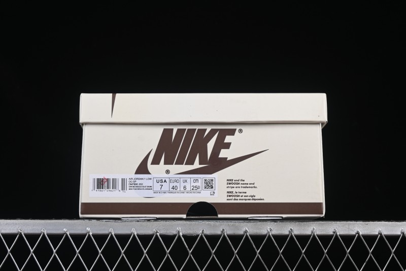 Nike Travis Scott x Air Jordan 1 Low OG AJ1 Reverse Swoosh Sneakers - DM7866-202