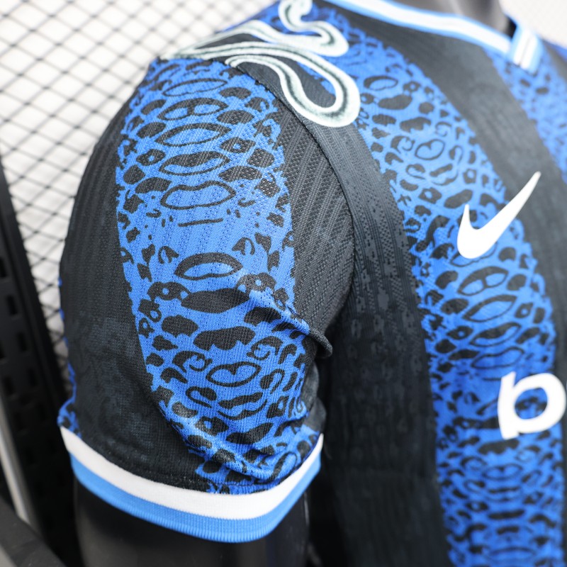 Player Version 25/26 Inter Milan Black and Blue Jersey with Snake Design