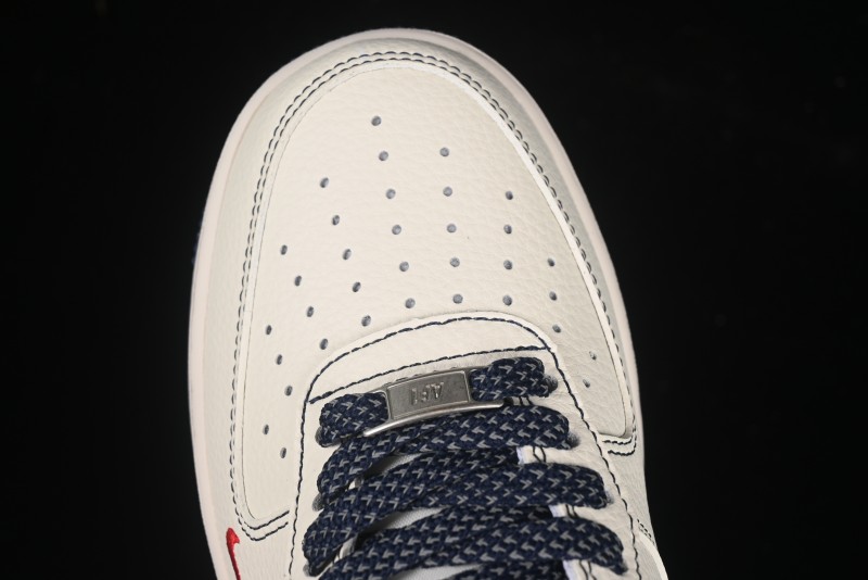 Nike Air Force 1 '07 Low Supreme Collaboration Casual Sneakers with Full-Length Air Cushion - HH7518-074