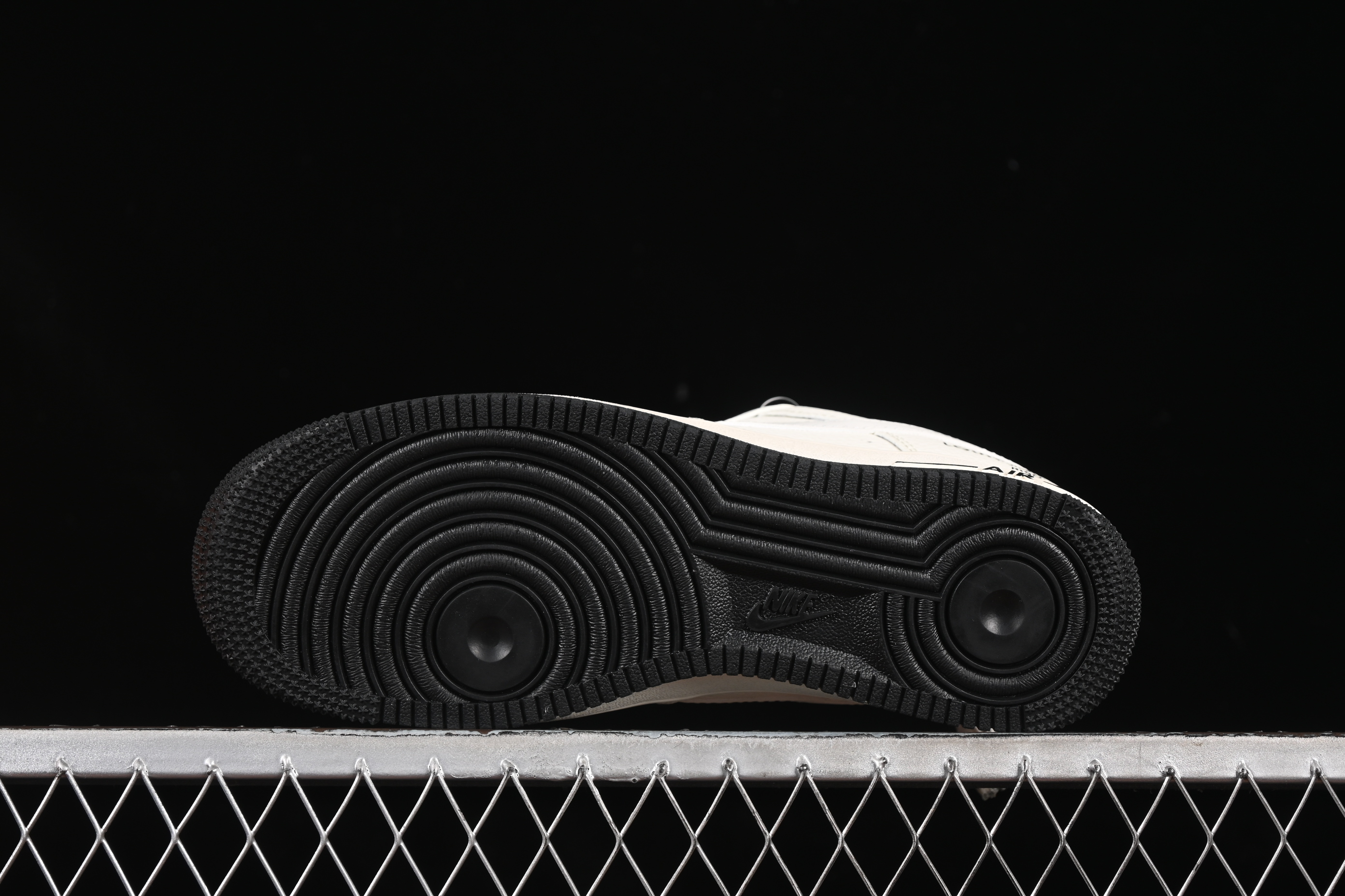 Nike Air Force 1'07 Low LV Collaboration Off-White Black Sole Casual Sneakers - XX3168-139