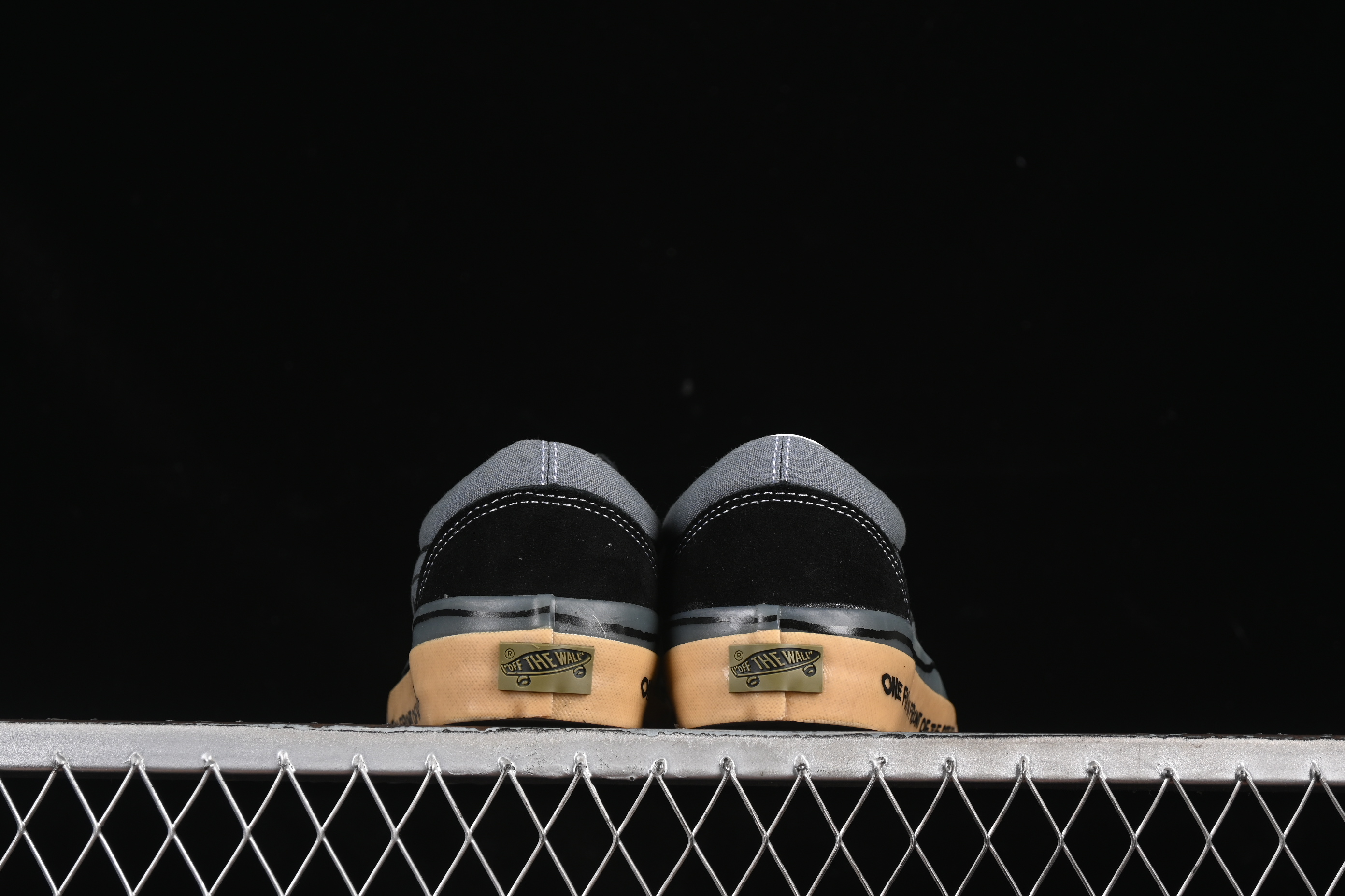 Vans Premium x Hanai Artist Collaboration Low-Top Casual Skate Shoes - VN000D56BN5