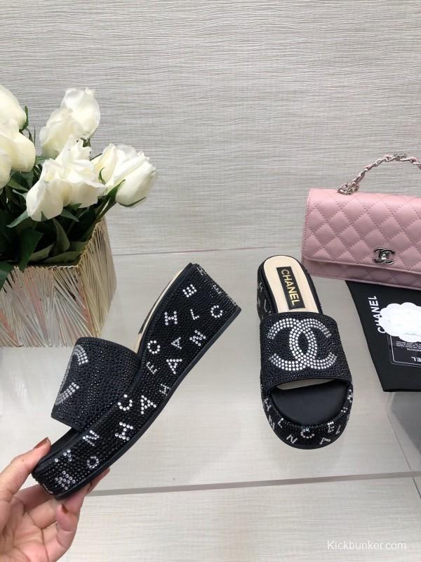 2025 Women Chanel Black Fabric Rhinestone Slippers LY00320