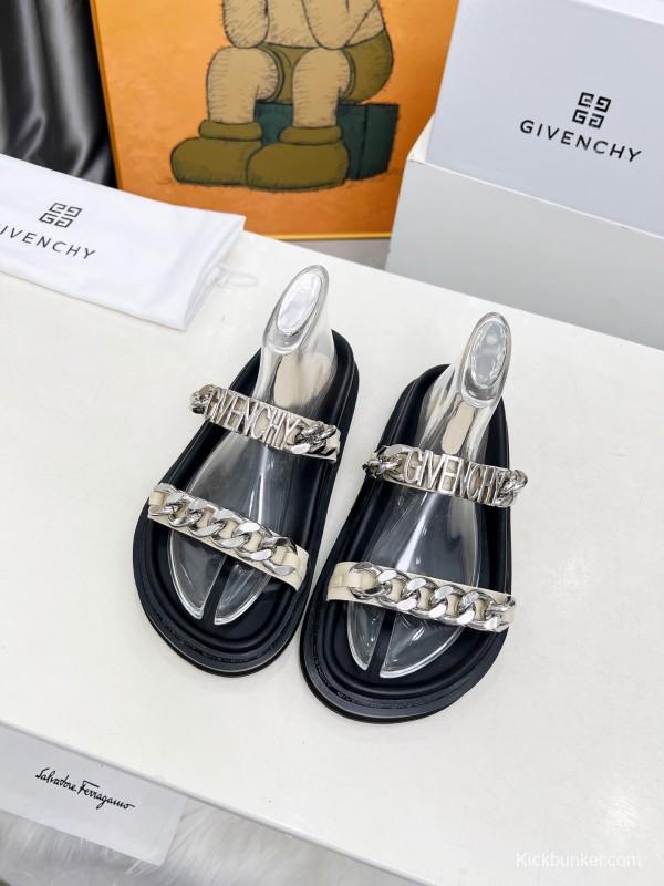 2025 Women Givenchy White Leather Sandals Chain Detail LY00250