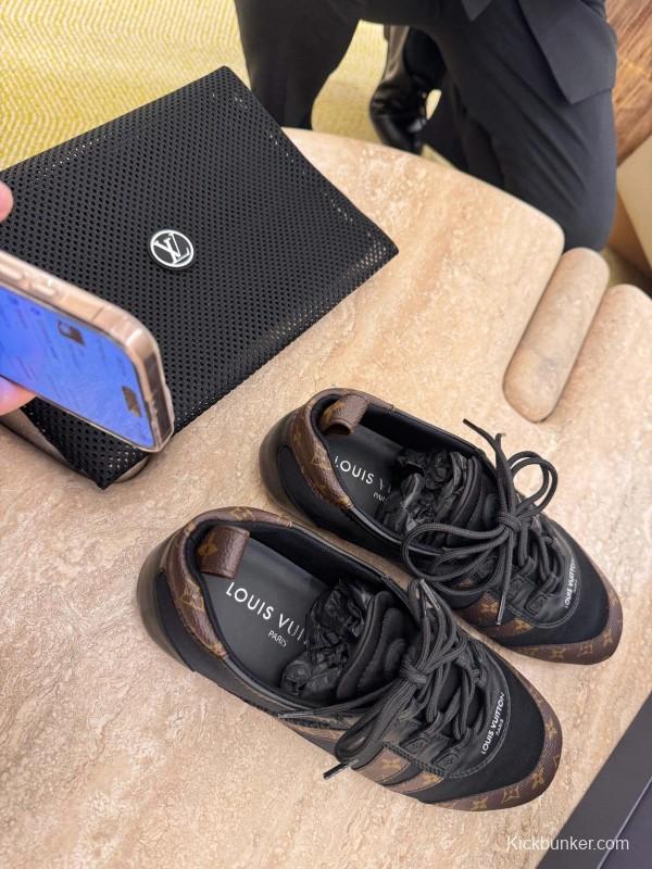 2025 Unisex Louis Vuitton Black Brown Canvas Leather Sneakers LY00340