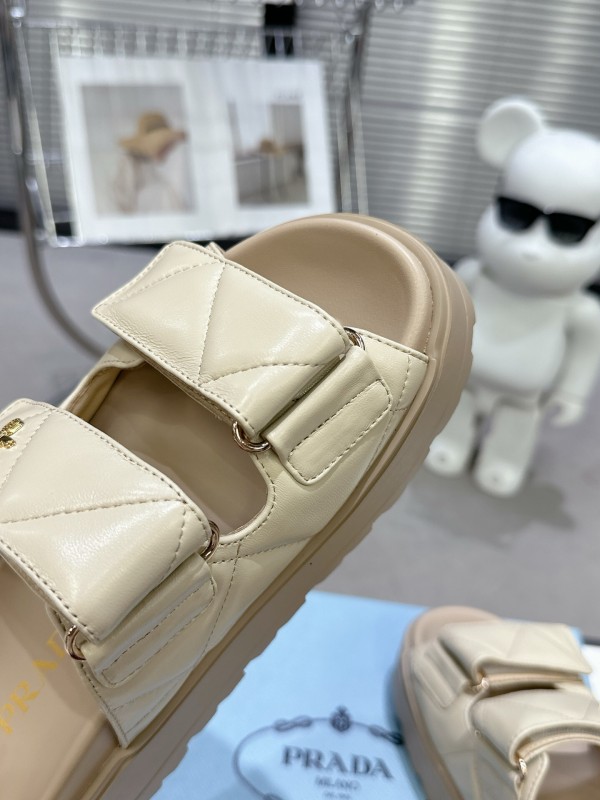 2025 Women Prada Beige Leather Slippers KFY00290