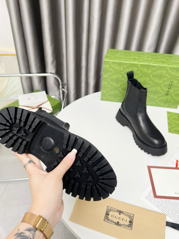 2024 Women Gucci Black Leather Chelsea Boots MJ00340