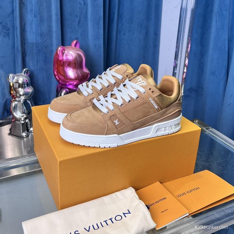 2025 Unisex Louis Vuitton Beige Suede Leather LV Trainer