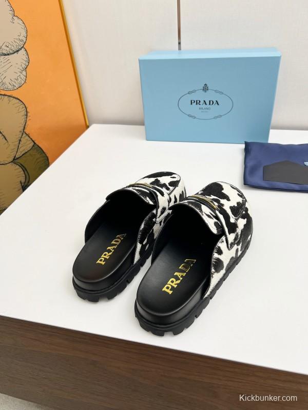 2025 Women Prada Black White Calf Hair Slippers LY00270