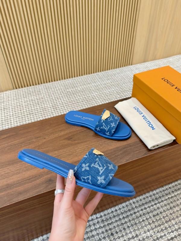 2025 Women Louis Vuitton Blue Denim Leather Slippers LY00200