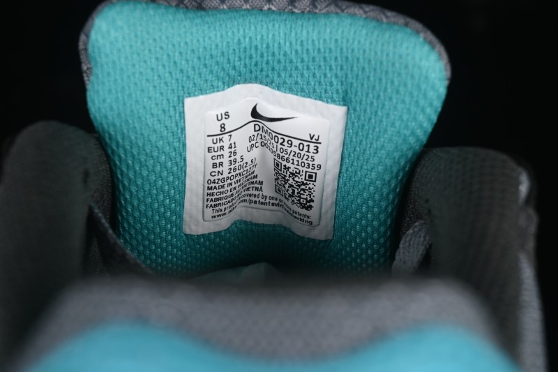 Nike Air Max 90 Retro Running Shoes with Air Cushion Technology - DM0029-013