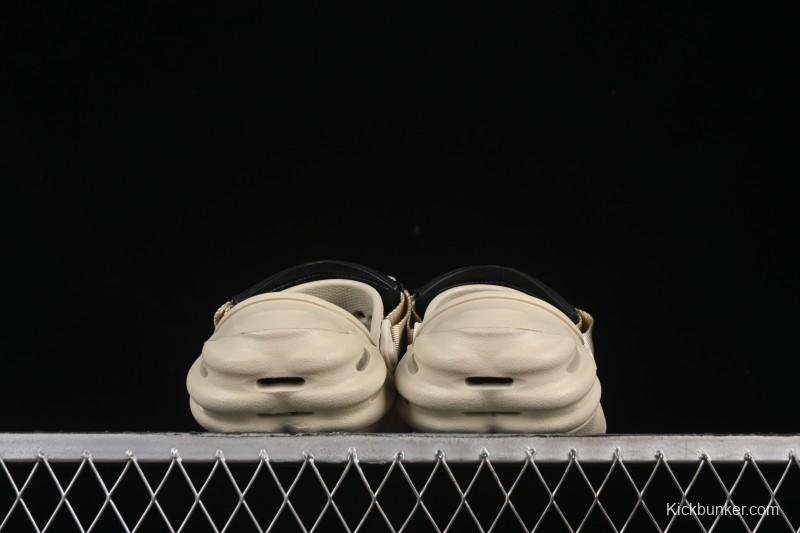 Crocs Bobs Flat Heel Closed Toe Slip-On Beach Clog Sandals