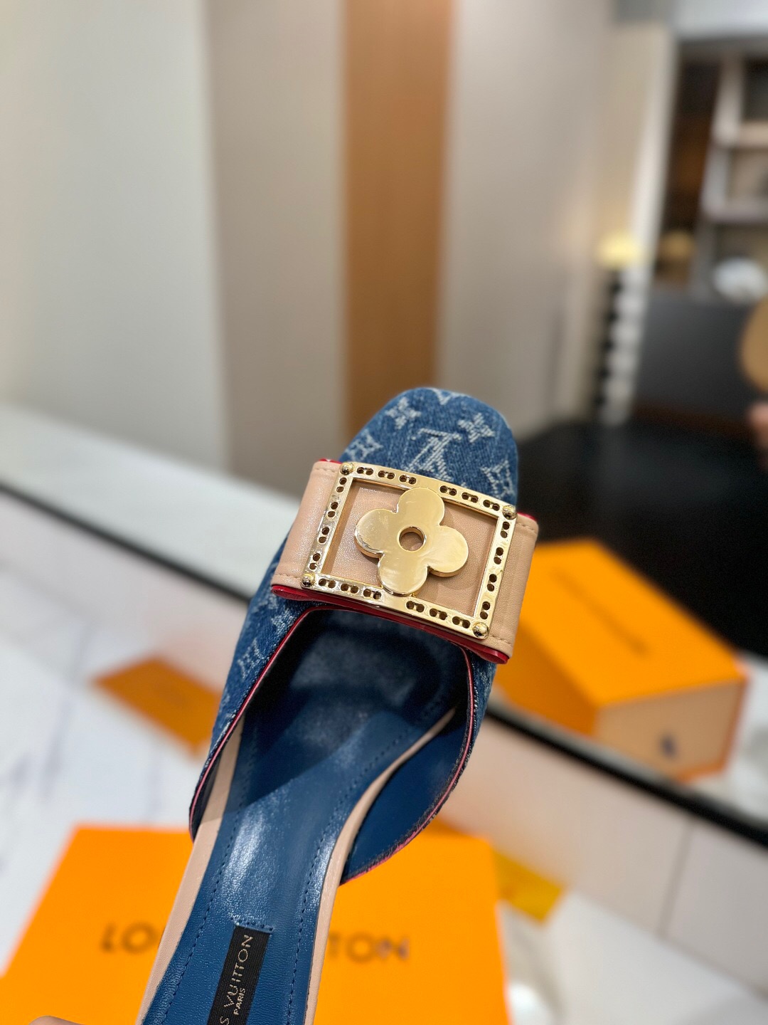 2025 Women Louis Vuitton Blue Denim Leather Mule Hardware KFY00320