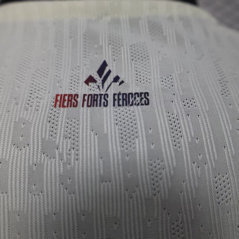 Player Version 25/26 Lille Home Jersey