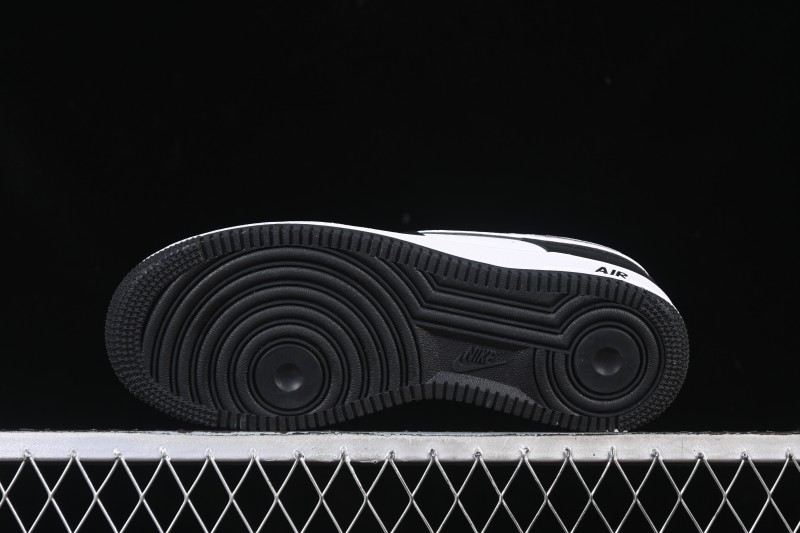 Nike Air Force 1'07 Low Black White Cracked Leather Casual Sneakers - ZH0316-118