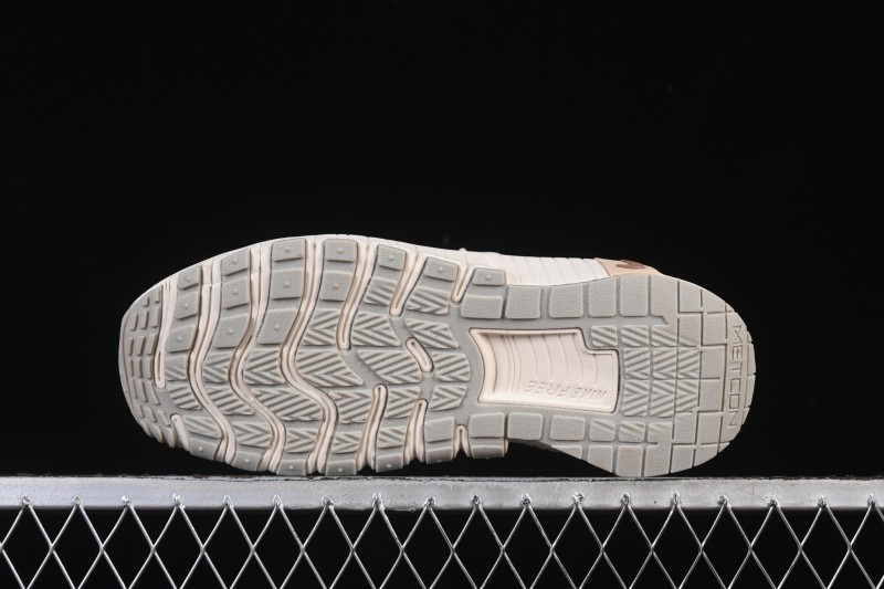 Nike Free Metcon 6 Cross-Training Shoes with Breathable Mesh and Cushioned Sole - FJ7126-100