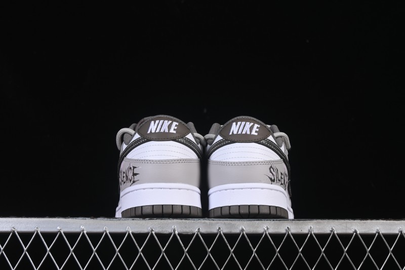 Nike SB Dunk Low Just Do It Anniversary Custom Low-Top Skate Shoes HF5441-111