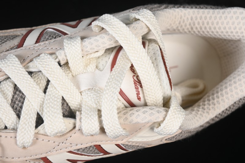 New Balance 990 Series Premium Made in USA Retro Running Shoes with Carbon Midsole and Translucent TPU Heel - U990LO6