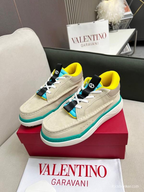Valentino RUNBOOT Mid-Top Sneakers with Urban Casual Design - AS00380