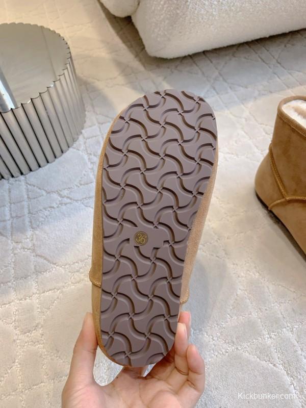 UGG 2025/SS Wool Warm Platform Casual Shoes - AS00290