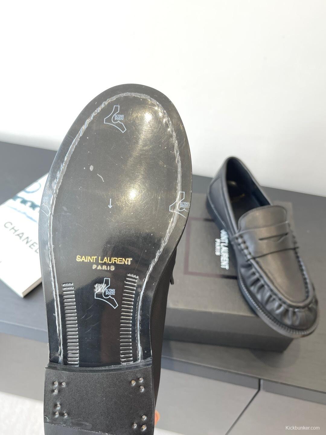 Saint Laurent Classic Loafer Mule Flats - KFY00350